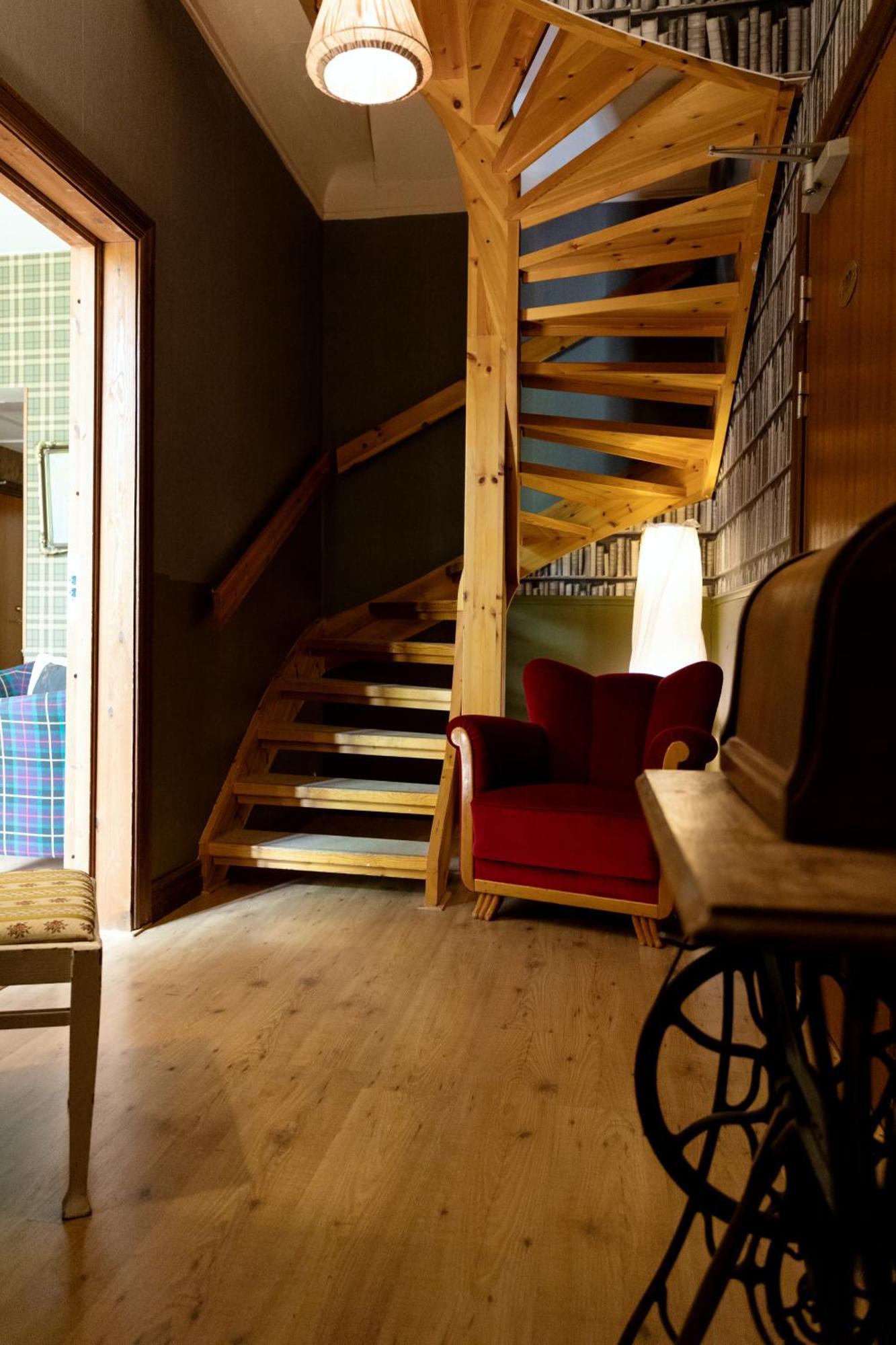 Hotell Aina Kvissleby Extérieur photo