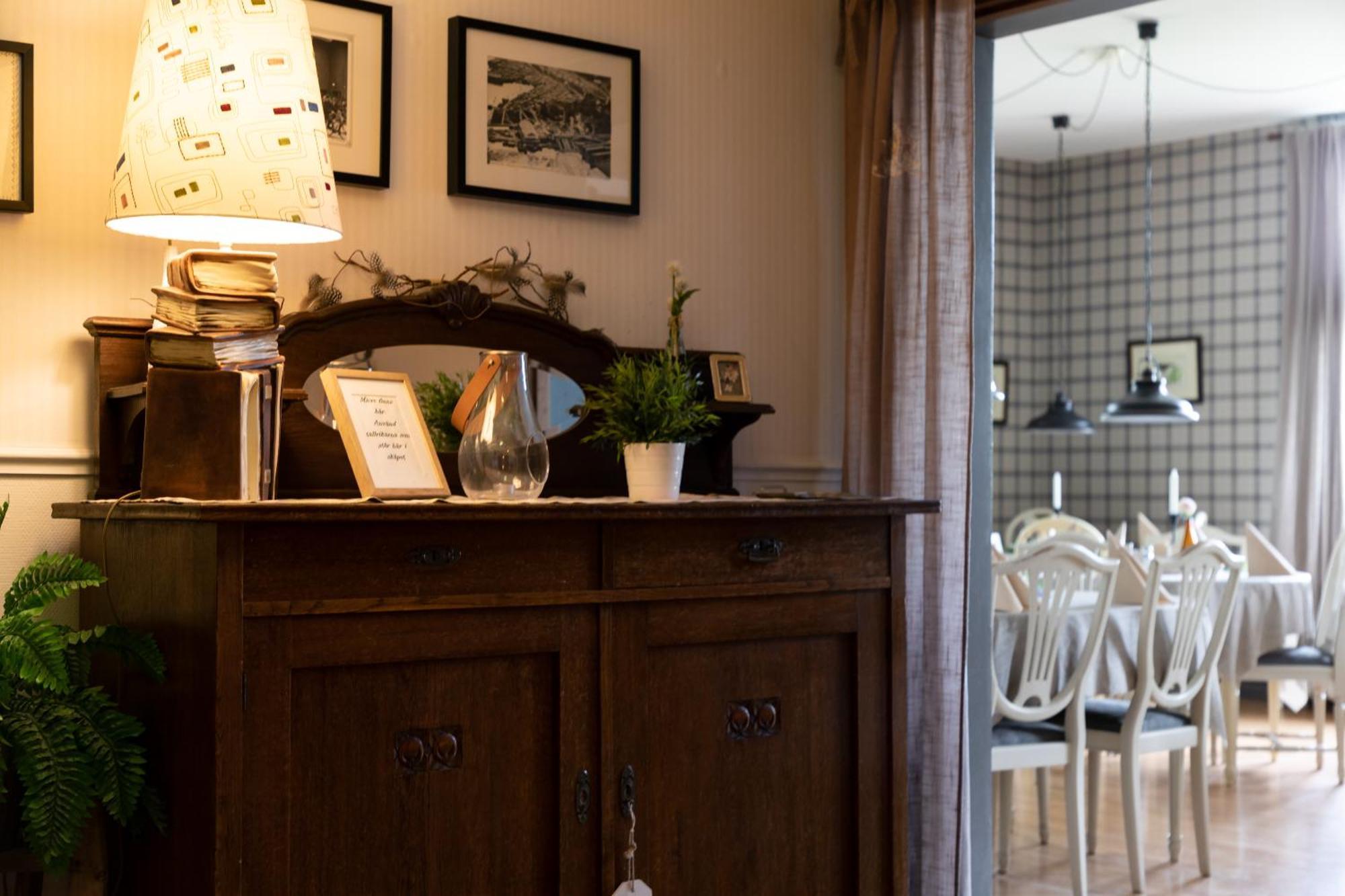 Hotell Aina Kvissleby Extérieur photo