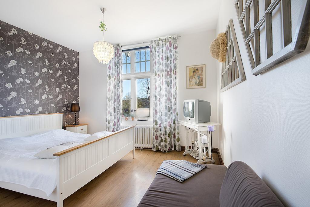 Hotell Aina Kvissleby Extérieur photo